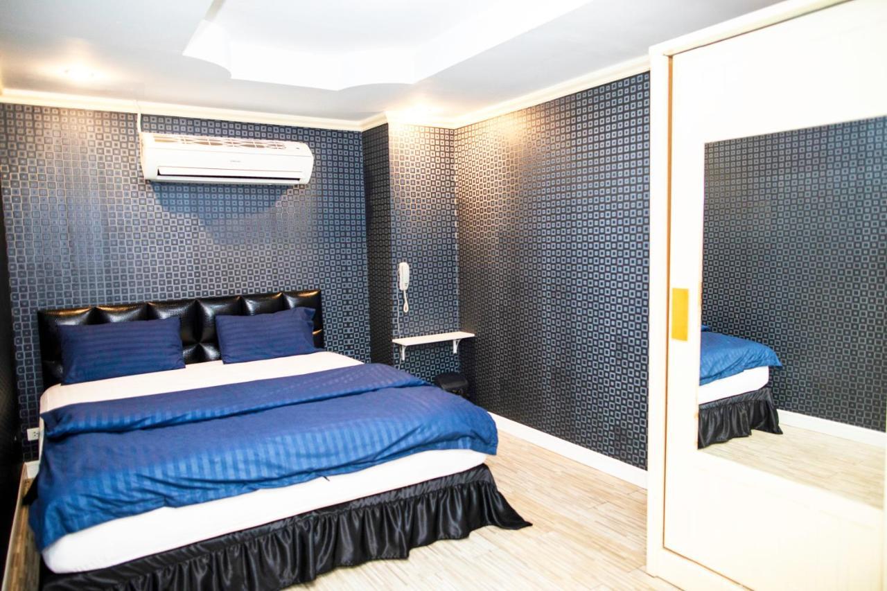 Merry Inn Suites Pattaya Zewnętrze zdjęcie
