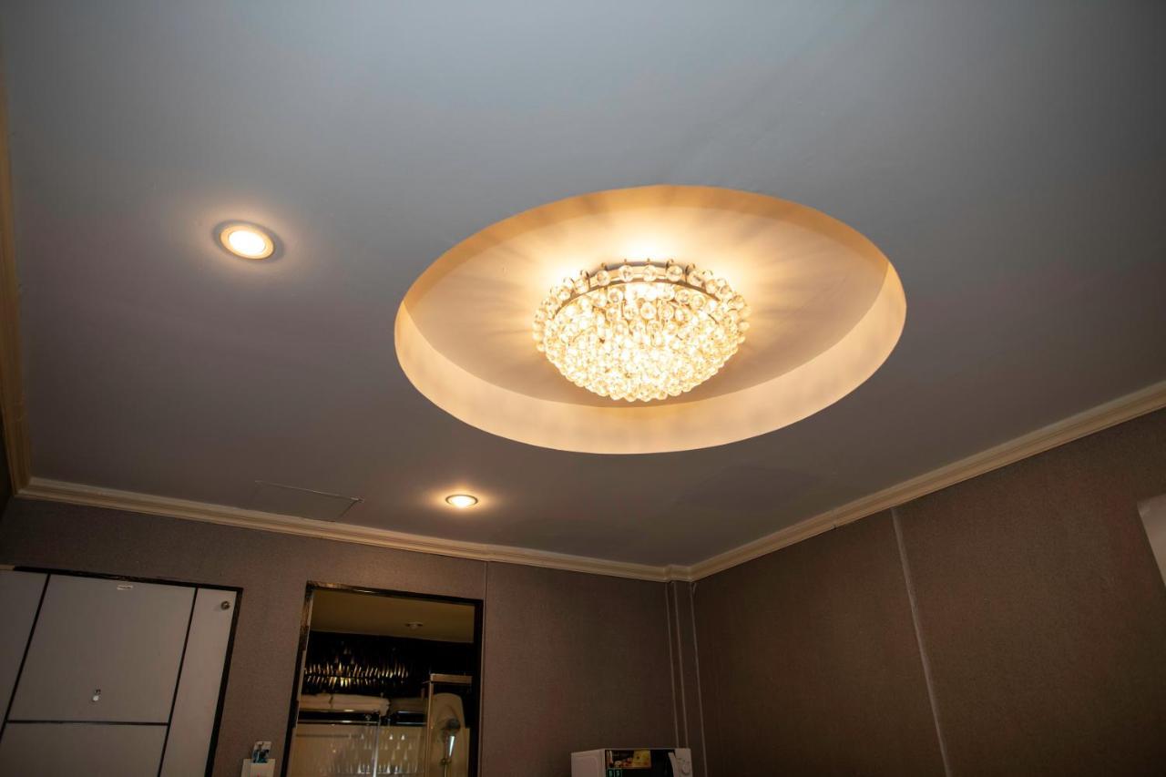 Merry Inn Suites Pattaya Zewnętrze zdjęcie