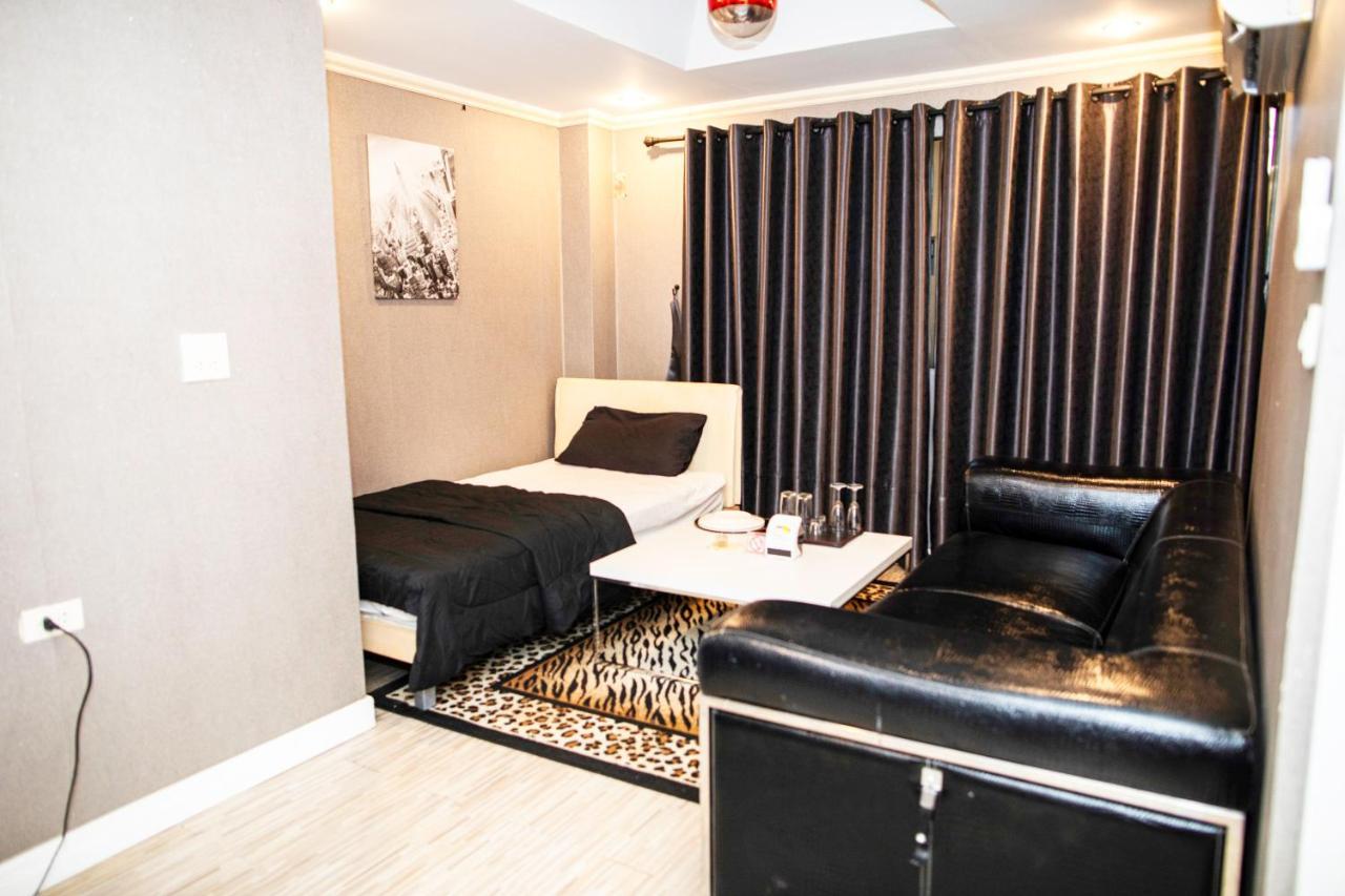 Merry Inn Suites Pattaya Zewnętrze zdjęcie